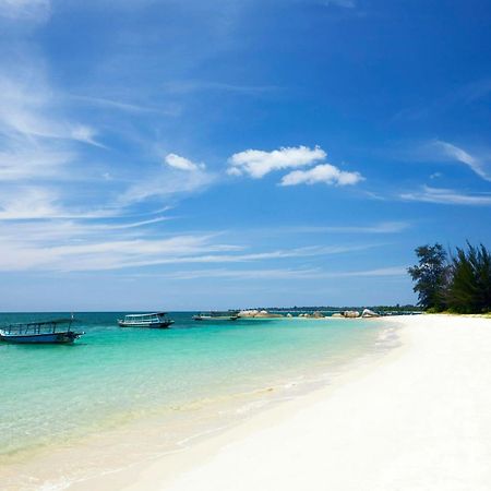 Sheraton Belitung Resort Tanjungbinga Exterior foto
